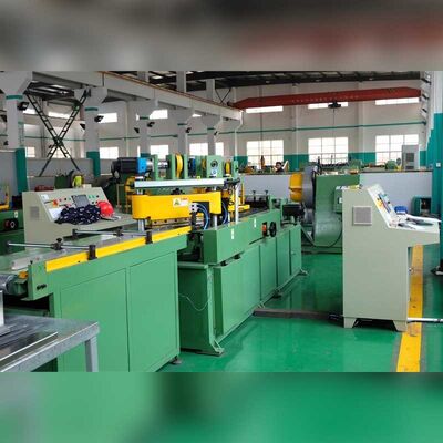 120m/분 속도의 고정밀 PLC 자동 제어 변압기 코어 절단기